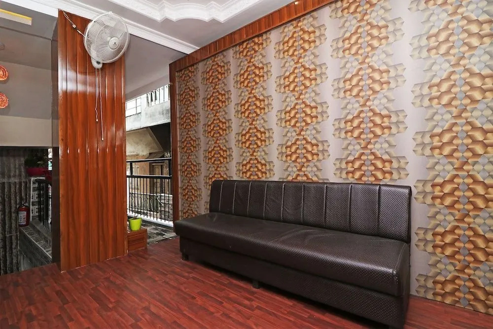 OYO 16919 Hotel Prerna