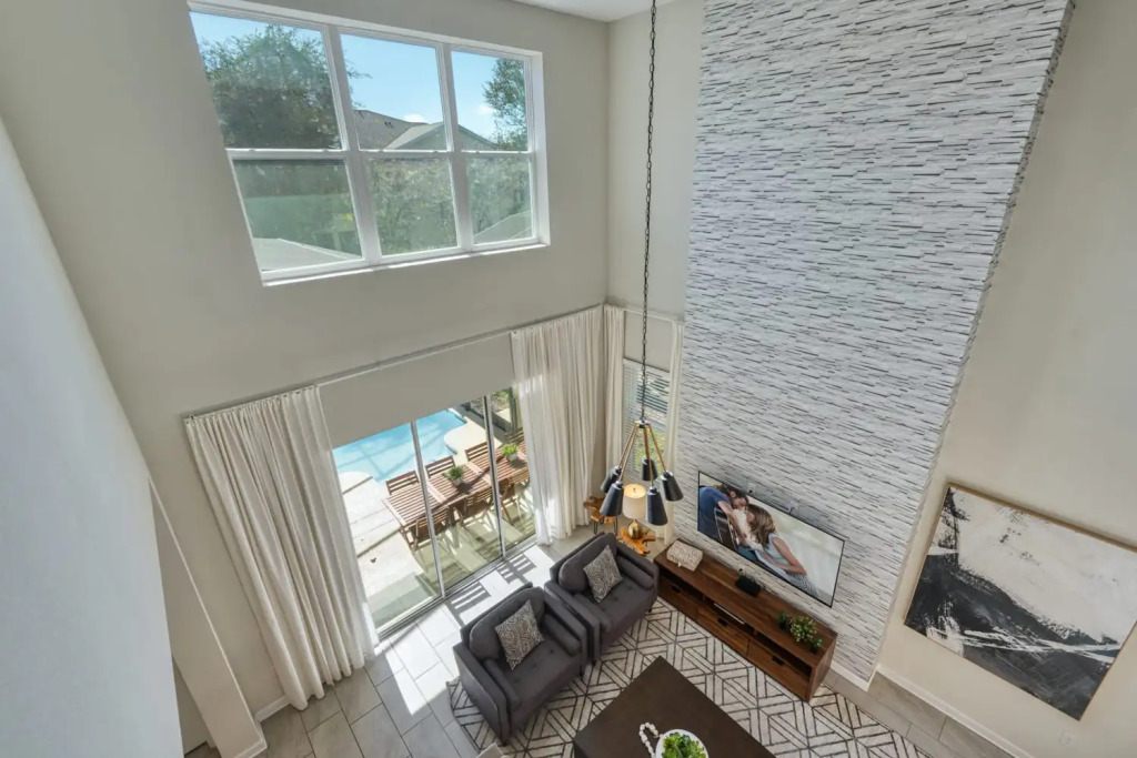 Luxury 5 bedroom House near Disney and Attractions