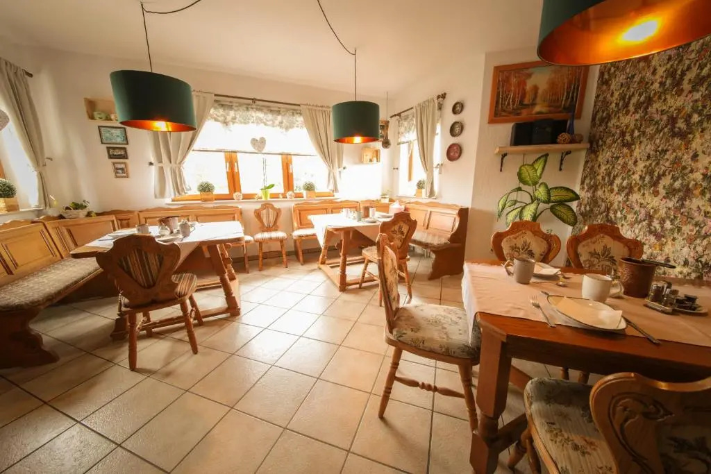 Hotel Kraus - Zentral in Bielefeld-Heepen, Gratis Parken, 24h Self Check-in