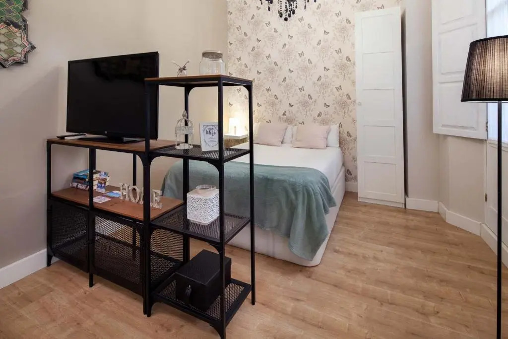 Valentina Home