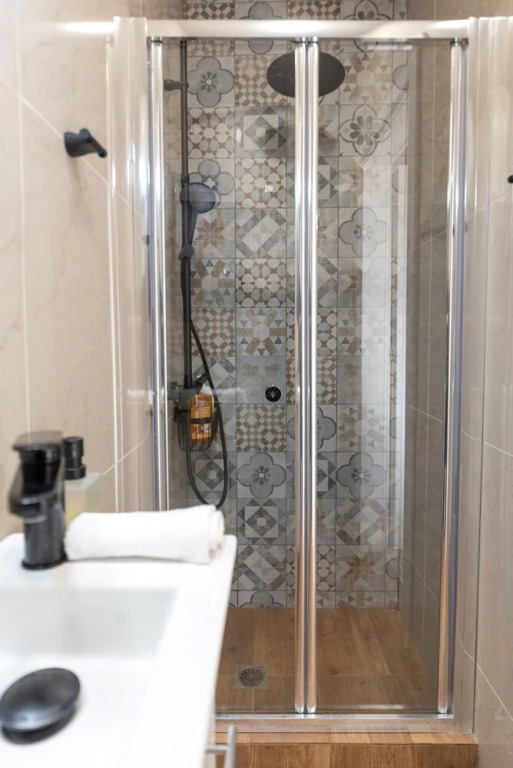 Cozy Haven Trikala Town