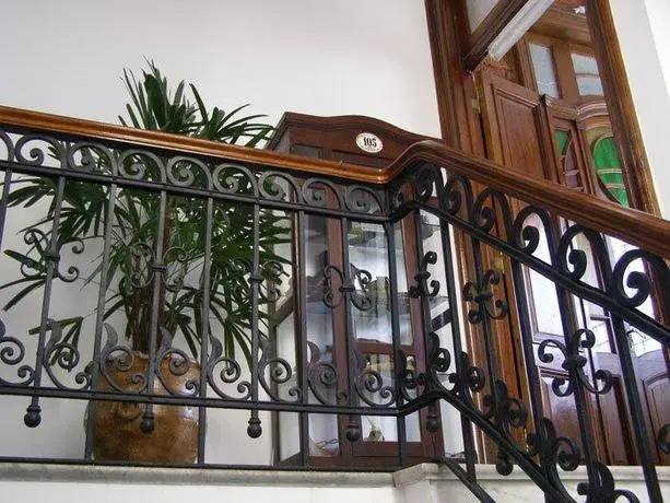 On Telmo hostel