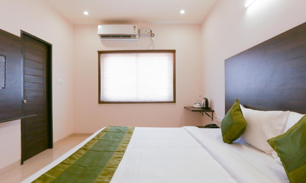Treebo Hi Line Apartments Kalapatti