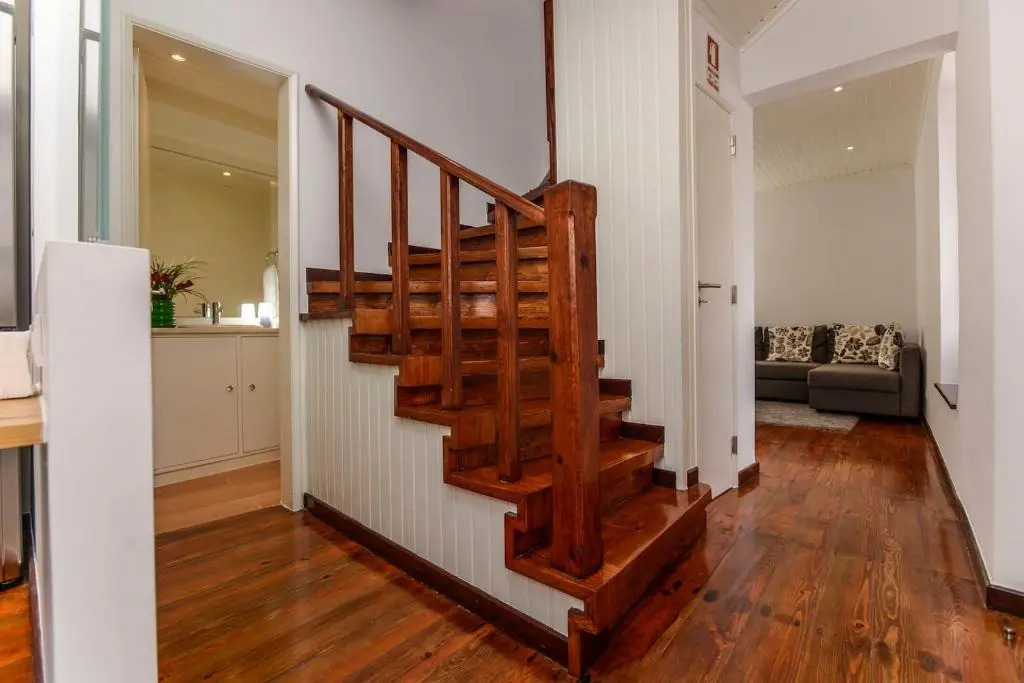 Seaside Family Townhouse - 100m from the sea!