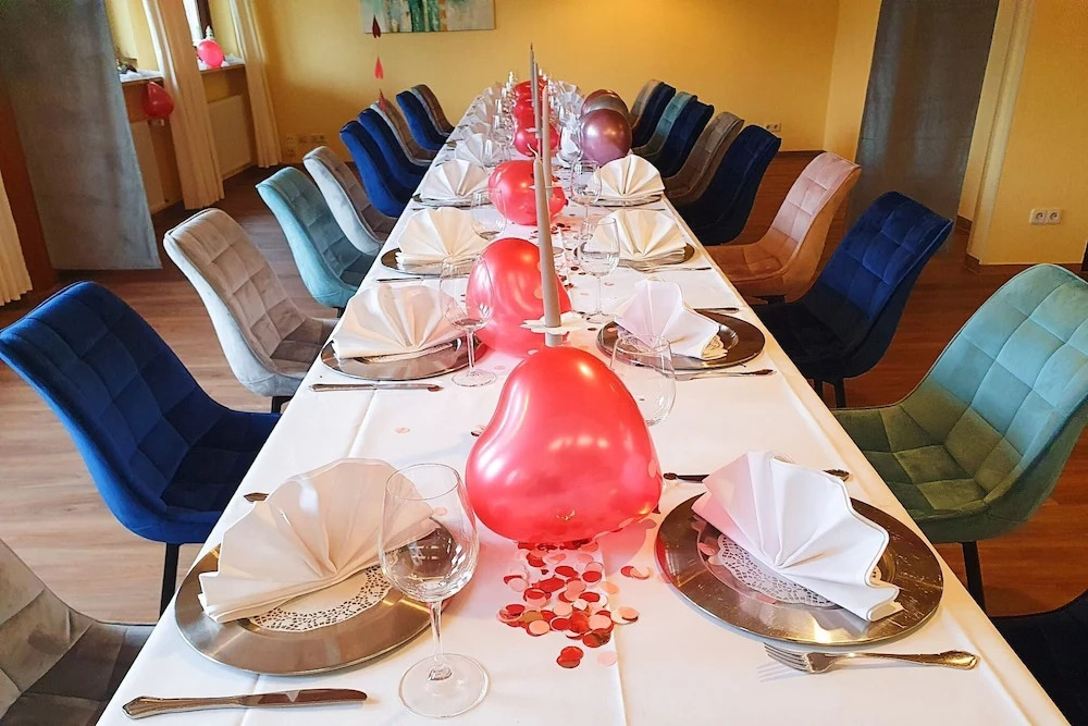Sport Hotel Kenzingen inklusive Schwimmbad, Sauna und Frühstück nähe Europa-Park