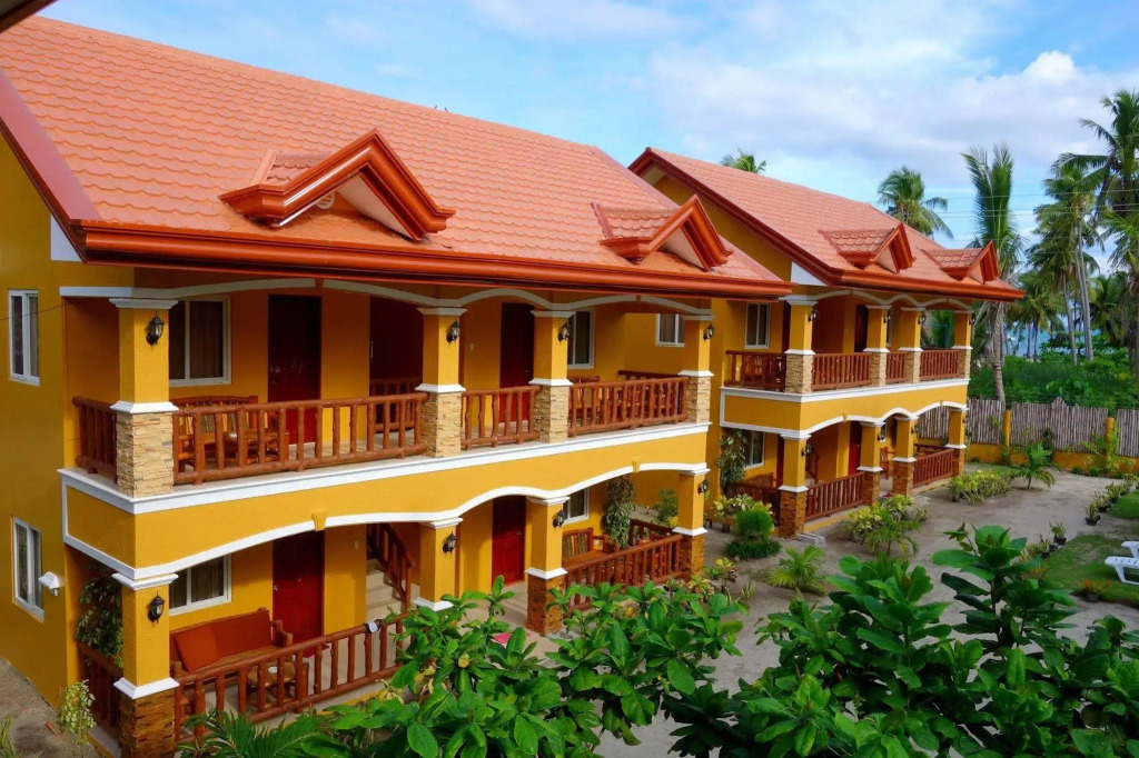 SLAMS Garden Dive Resort
