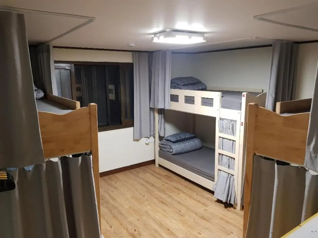 Able Guesthouse Hongdae 2
