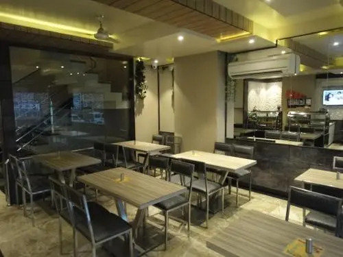 Hotel Shri Nivas