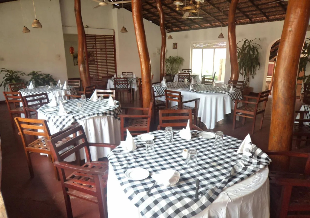 Habarana INN