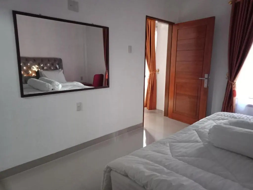 Noah Hotel Silangit