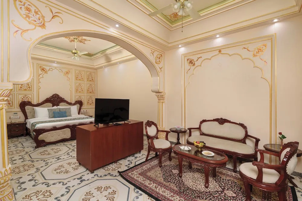 R Chandras Palace