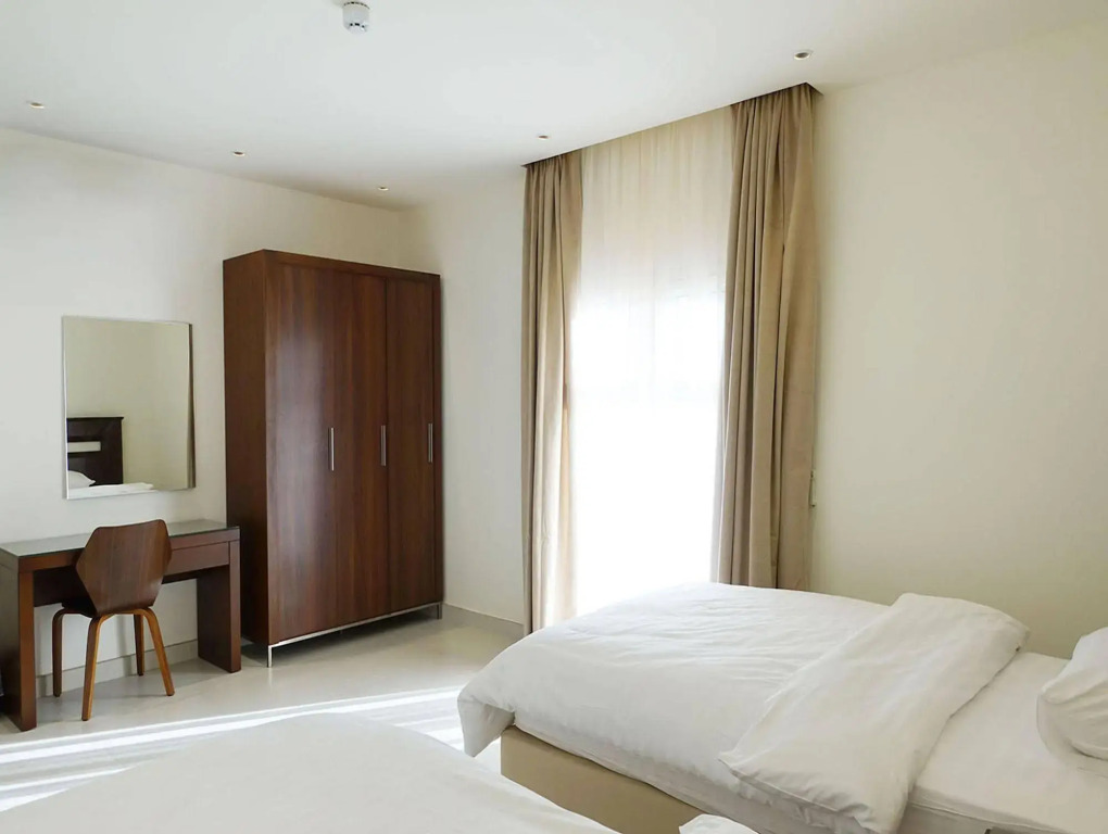 Unique Suites