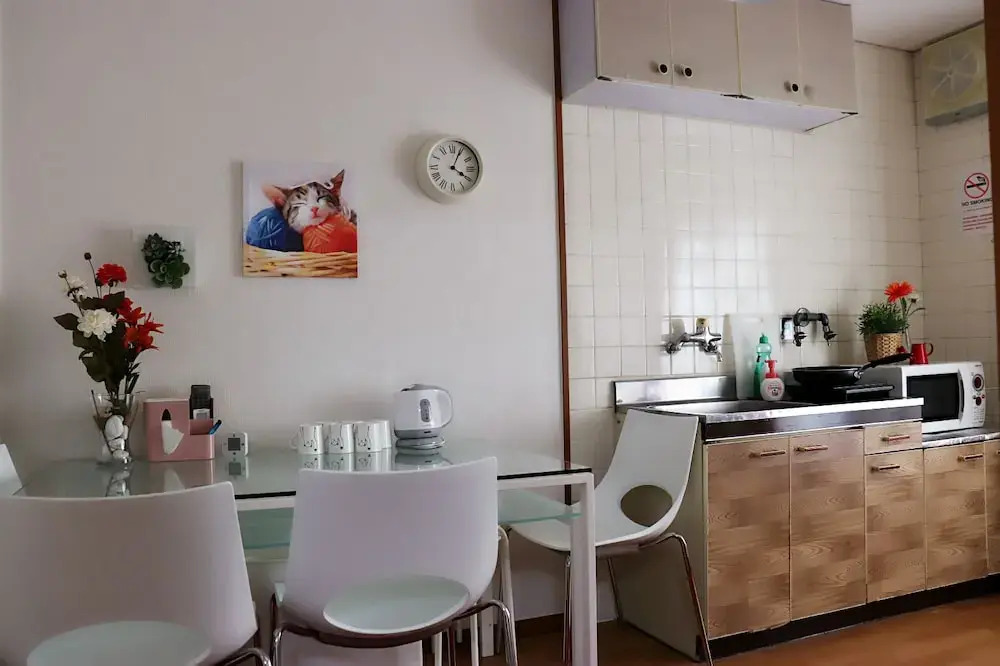 Namba Sunshine Apartment