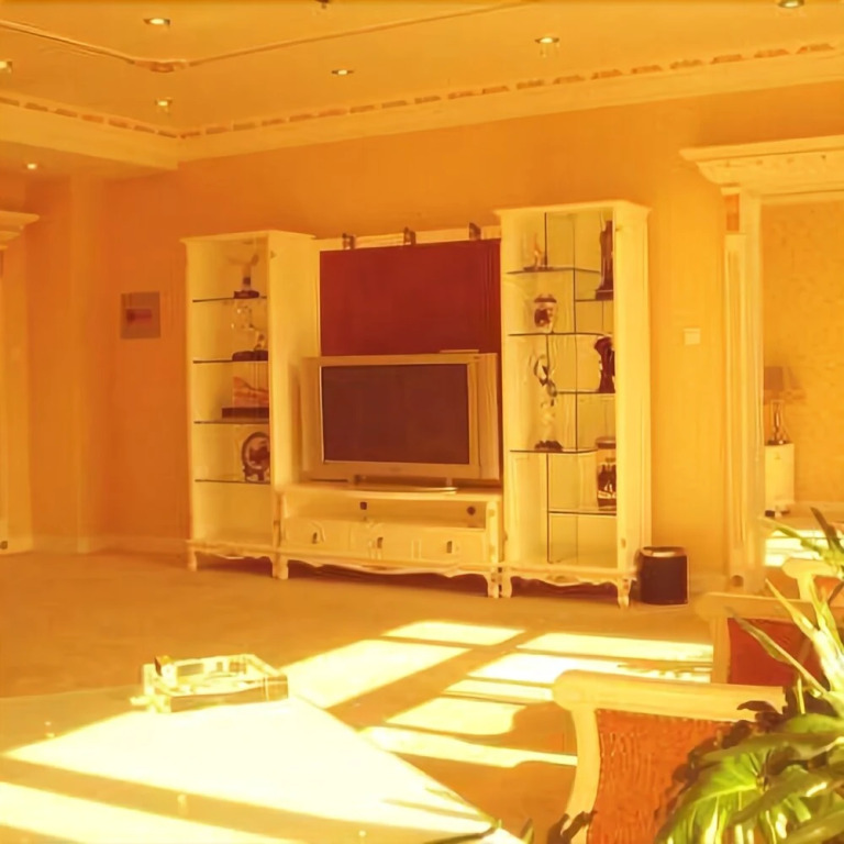 Yibin Hotel