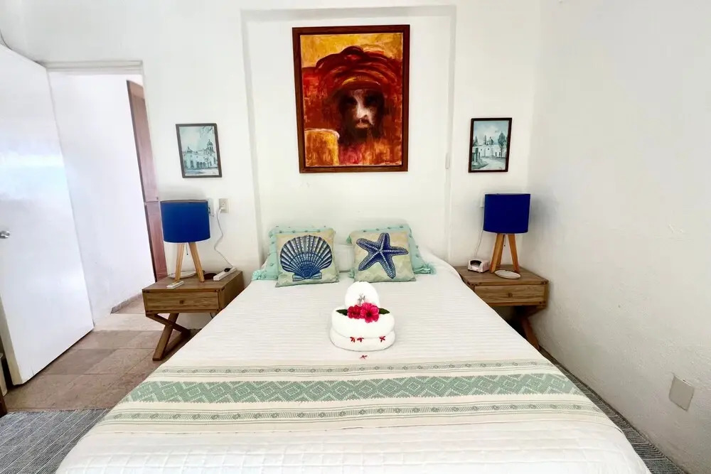 Oceanfront Villa w Private Jacuzzi & Club Access