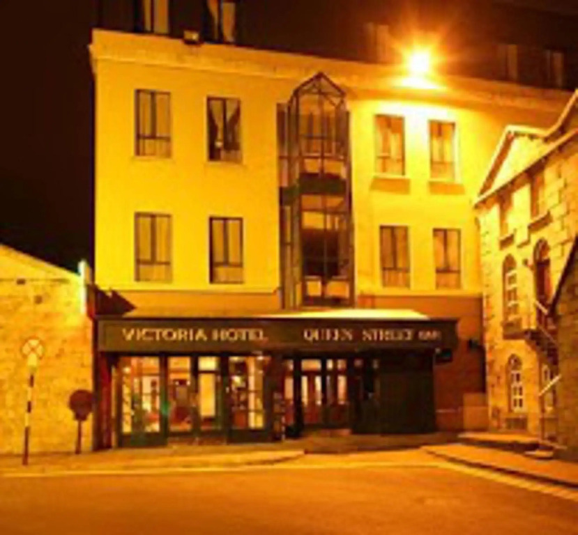 The Victoria Hotel