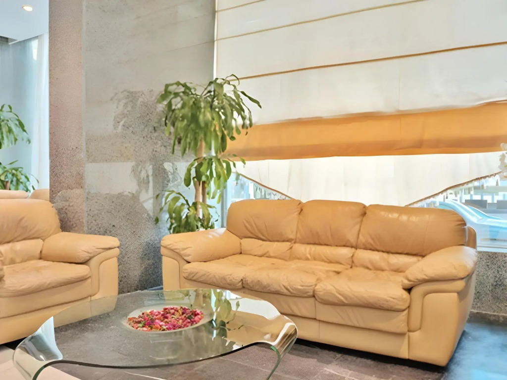 Barakat Burhan Hotel