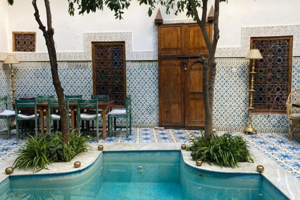 Riad Yamina52