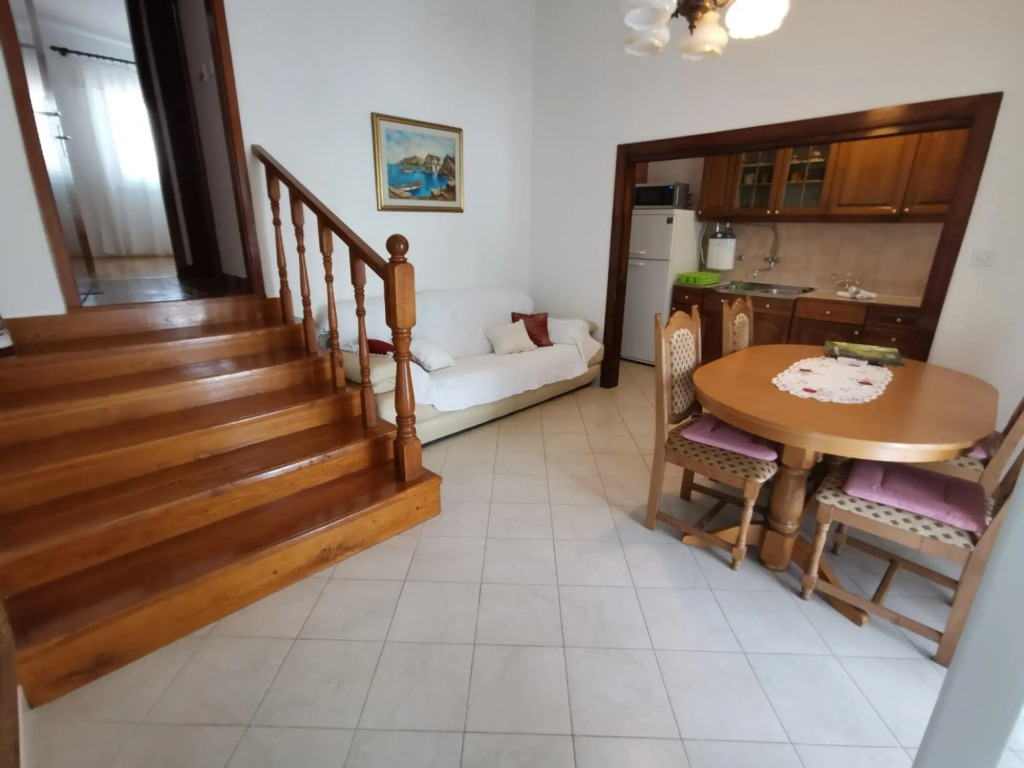 Srđan - 10 m From the Beach - A2
