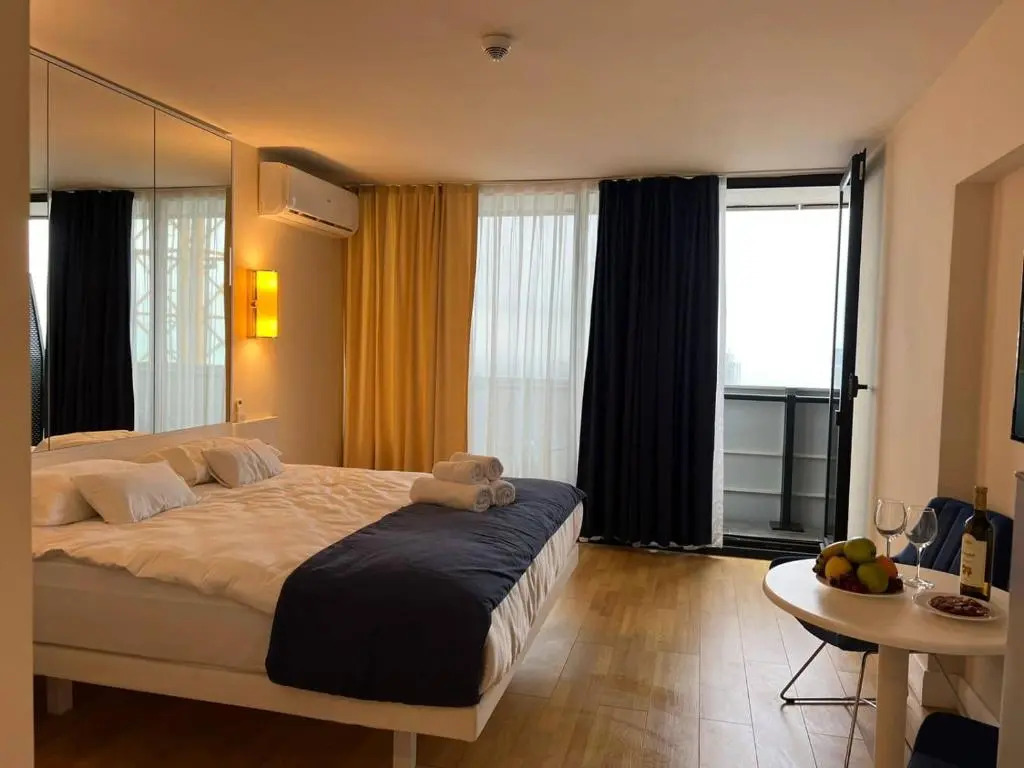 Apartment on the 45th floor in Orbi city
