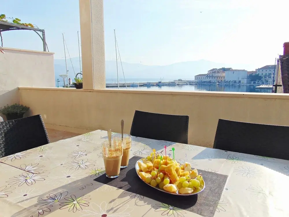 Vin - Excellent Location and Close to the sea - A