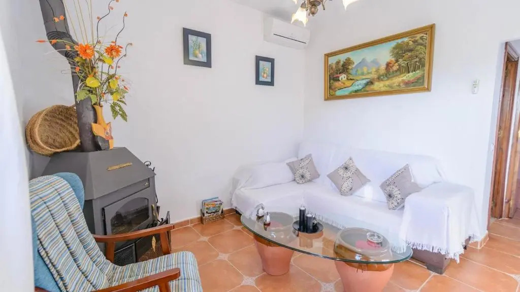 Casa Hidalgo Villanueva de la Concepcion by Ruralidays