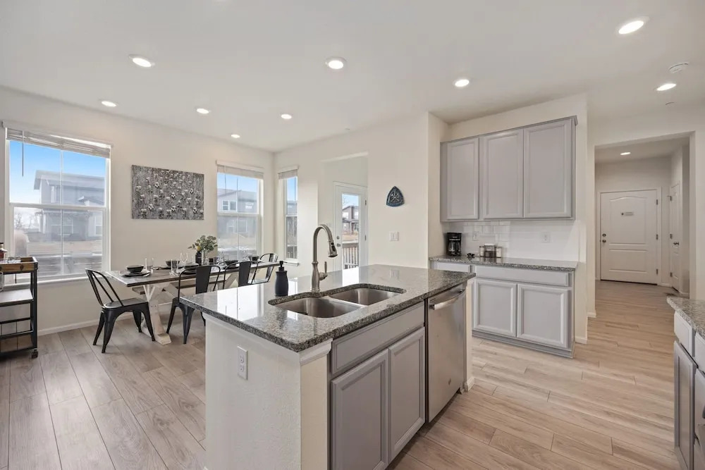 Modern & Stunning Home Near Breweries and Old Town!