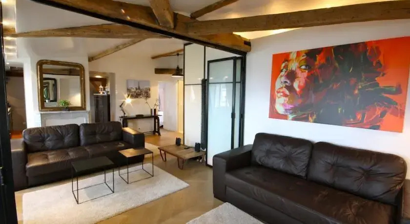 Loft - Rue des Martyrs