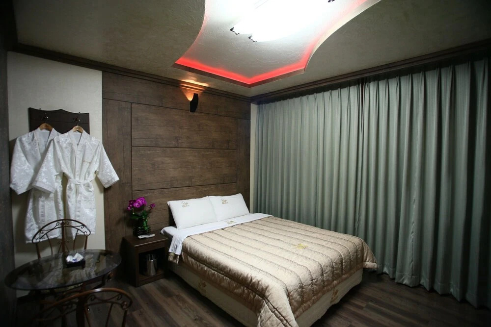 Boryeong Raemian