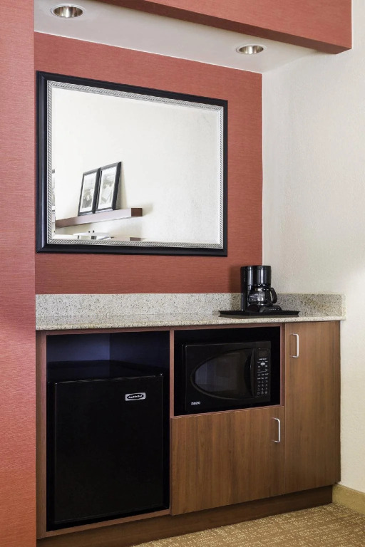 Courtyard by Marriott Raleigh Cary