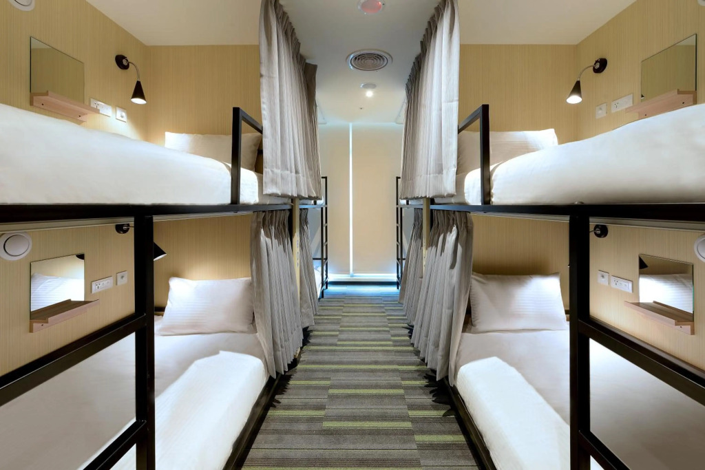 Park City Inn & Hostel