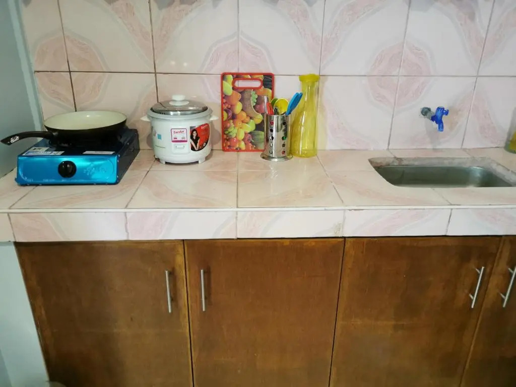 Lovely Studio 1 Bedroom Apartment, Olongapo City Centre