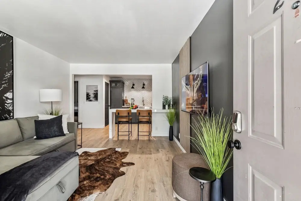 Lyric Loft - Music Row - 4 Mins to Broadway