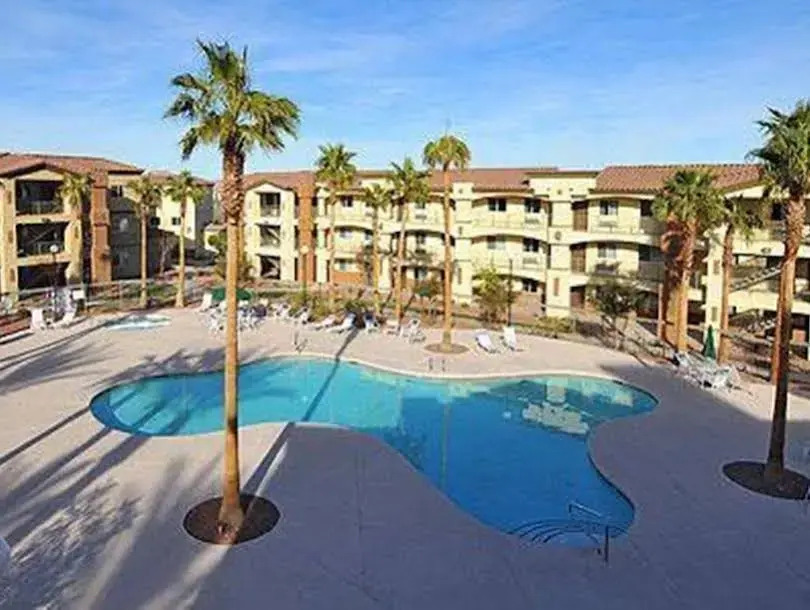Siena Suites Hotel