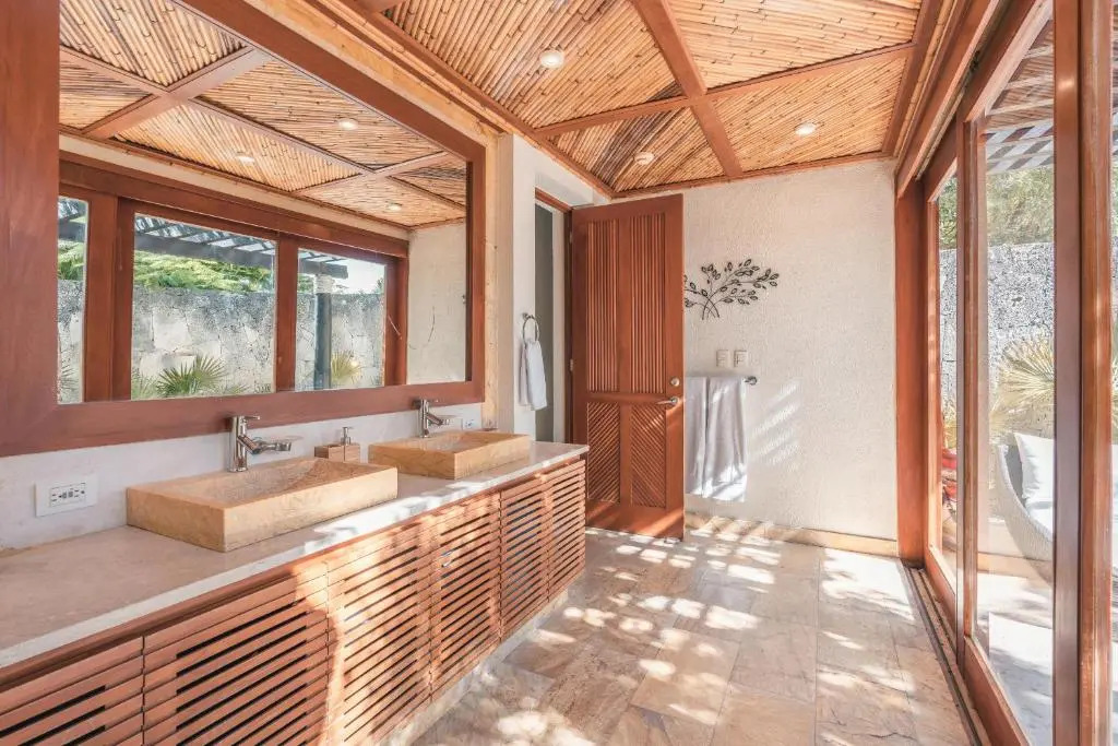 Fabulous villa with picuzzi at Green Village B843