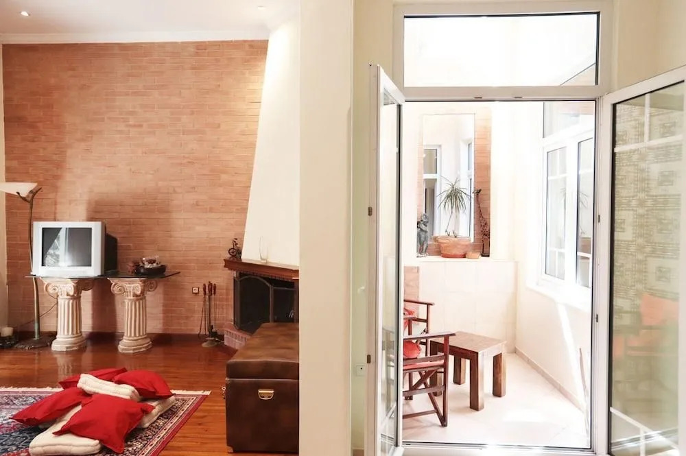 Pagrati Penthouse Apartment