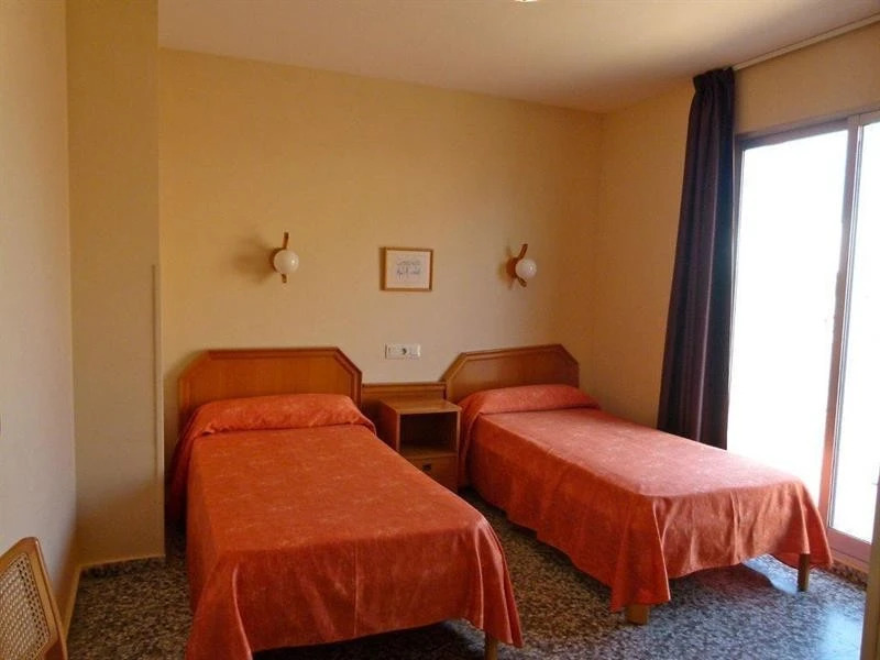 Hotel Celymar