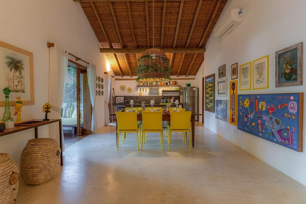 142D Casa com 03 Suítes em Trancoso