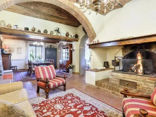 Villa Fonte di Pillo by Interhome