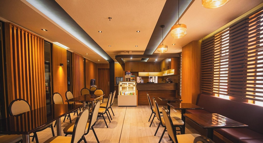 Hotel 801