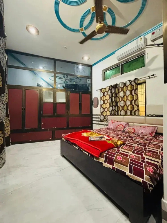 Royal Guest House