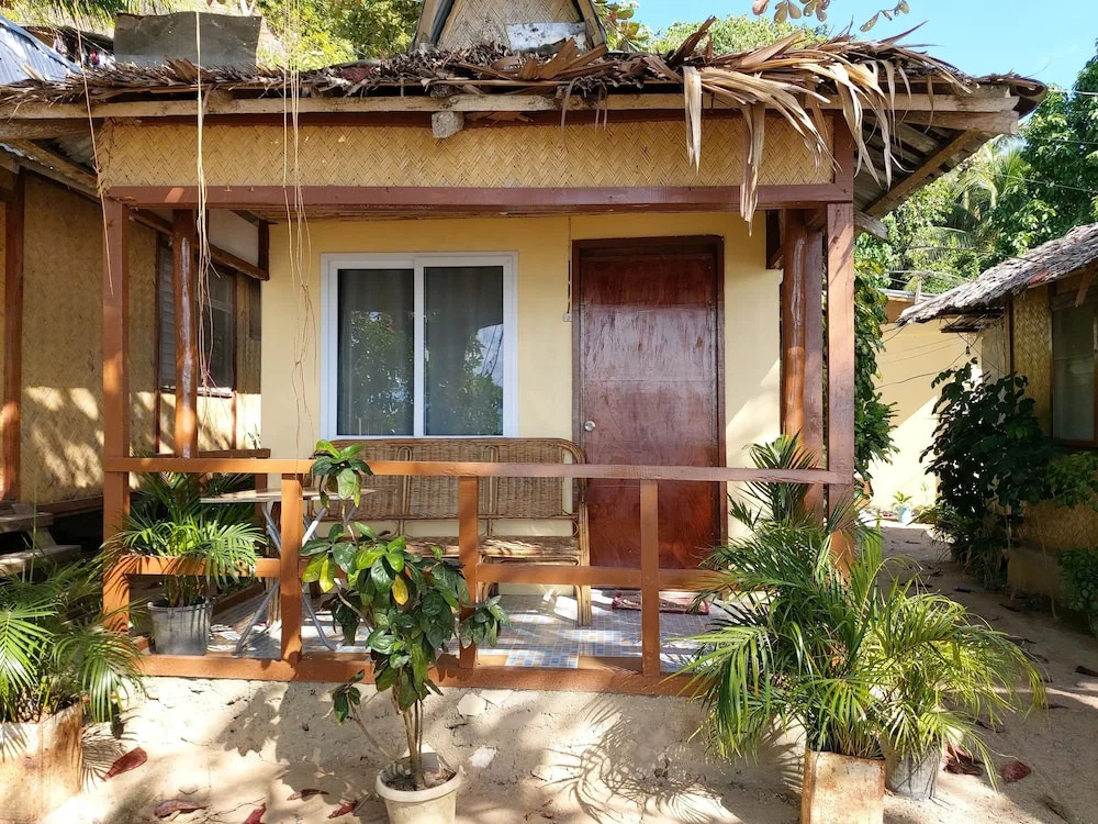 Lugadia Beach Cottages
