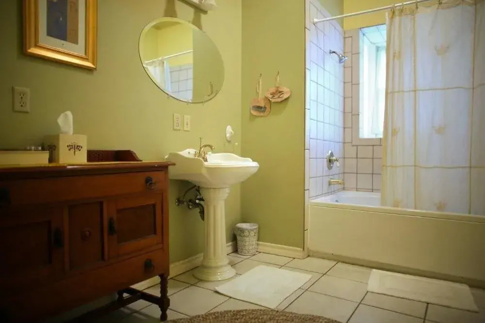A Yellow Rose B&B
