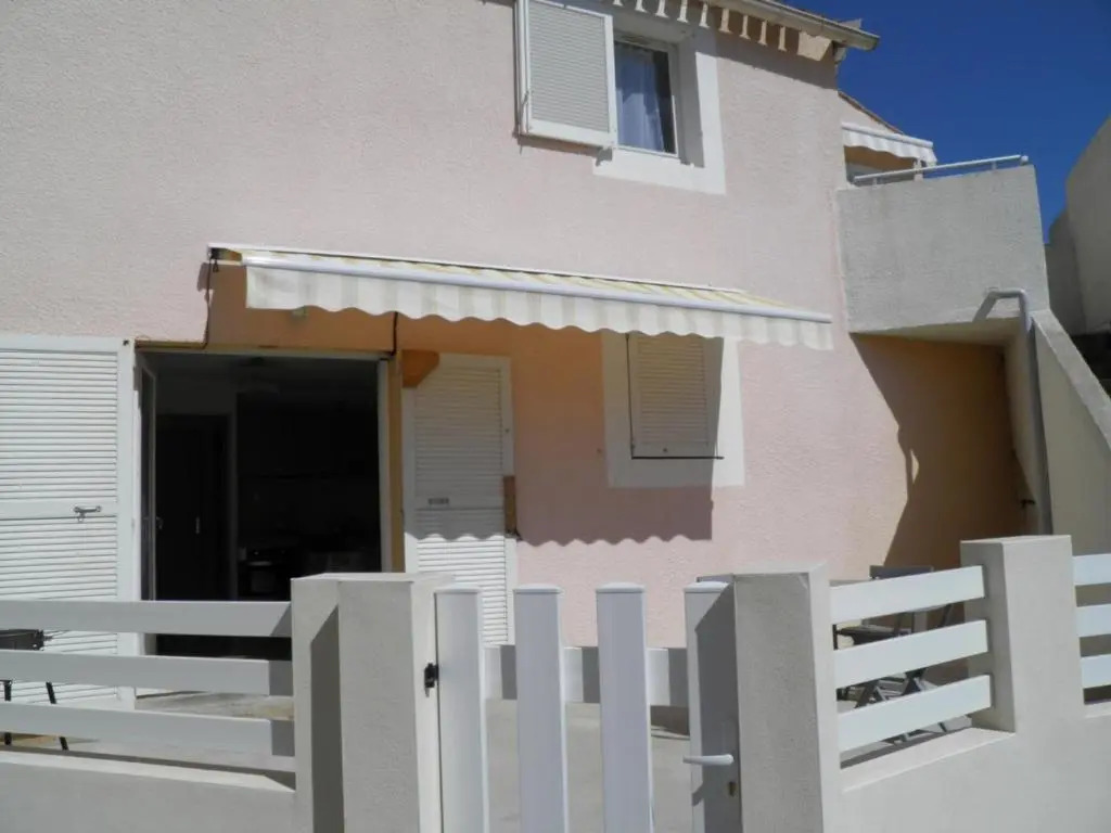 Appartement Sète, 2 pièces, 6 personnes - FR-1-338-63