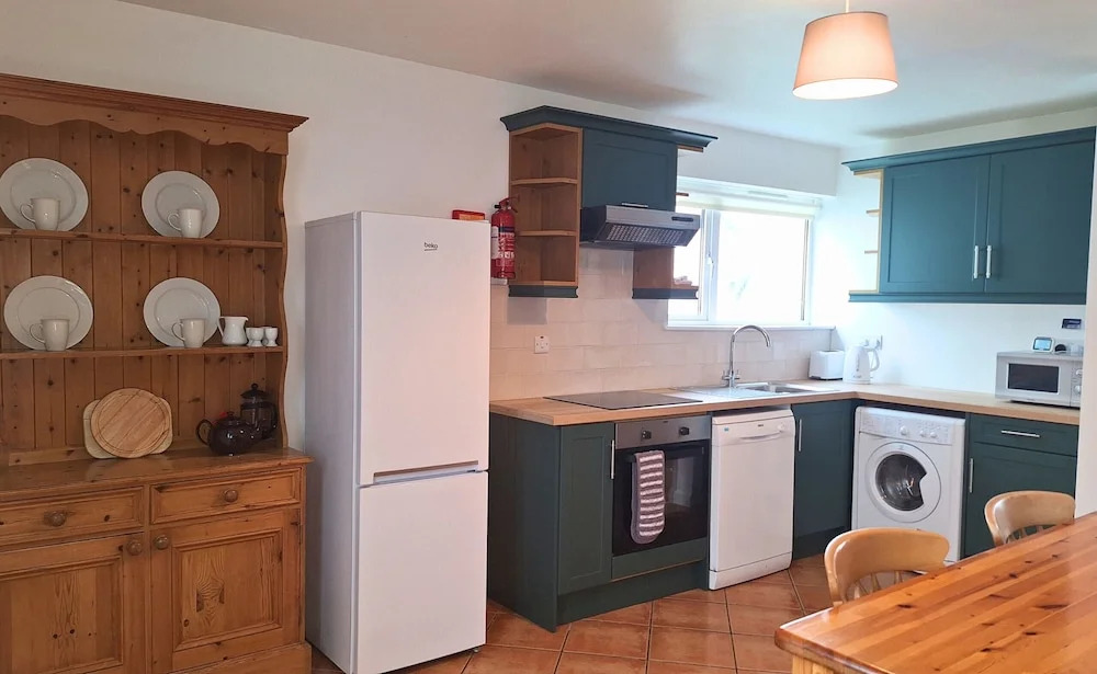 Dingle Harbour Cottages