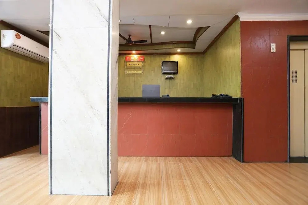 Hotel Kesar Palace by OYO Rooms