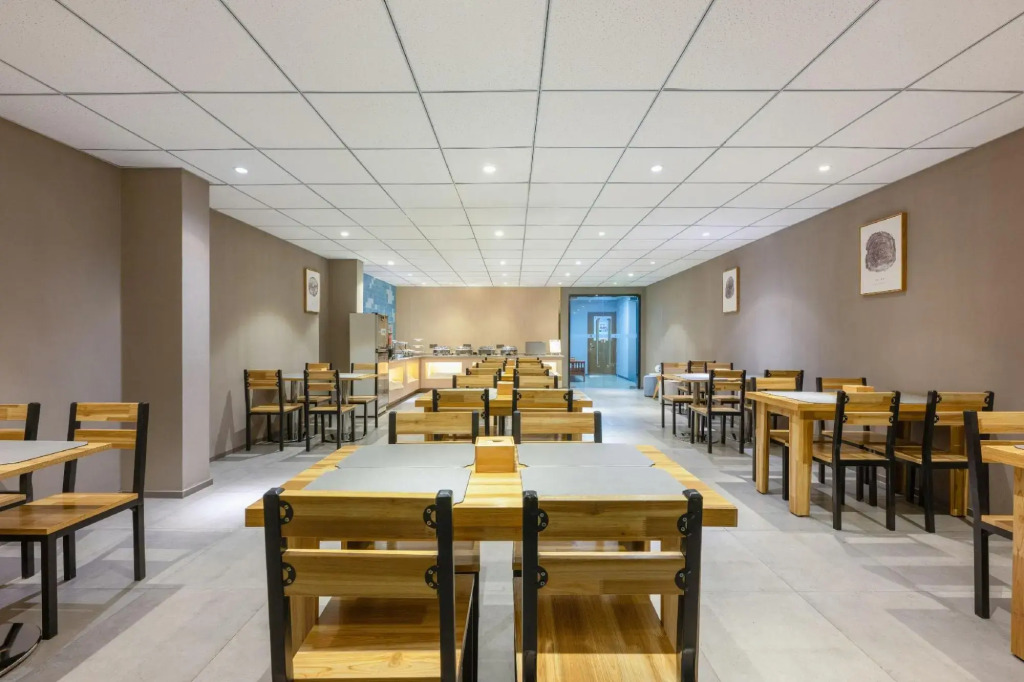 Ru Jia Yi Ju Hotel (Taiyuan Fu Dong Street Liu Xiang Causeway Bay Branch)