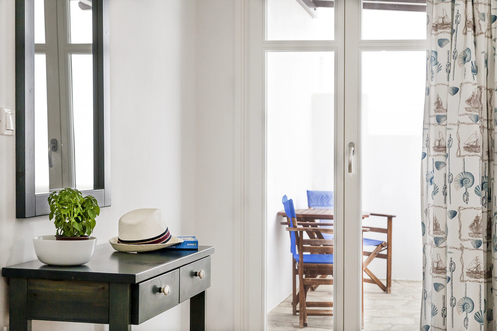 San Antonio Summer House by GHH