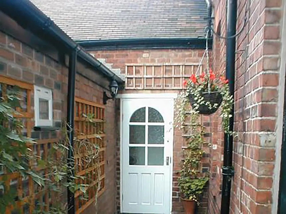 Victoria Lodge