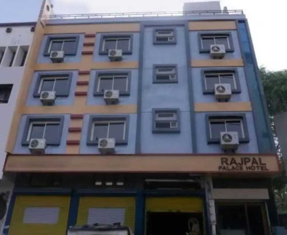 Hotel Rajpal Palace